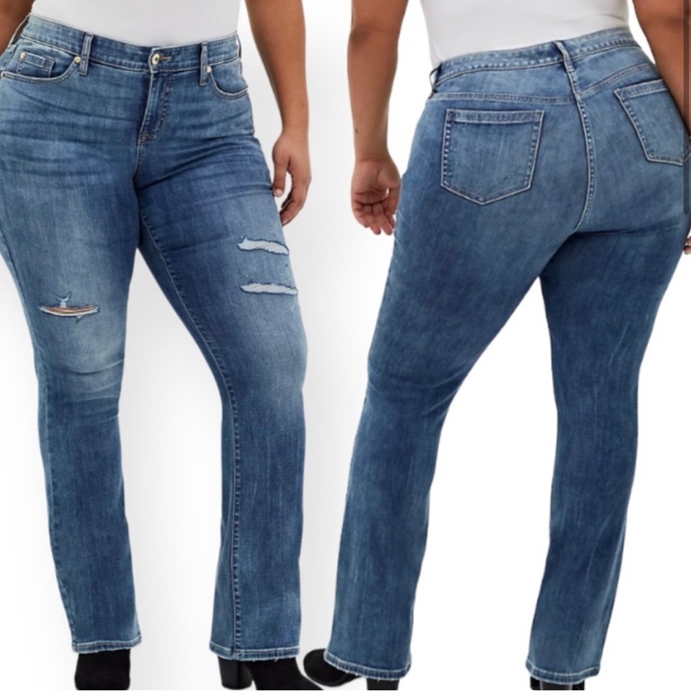 TORRID MID RISE SLIM BOOT JEAN - SUPER SOFT light wash distressed size 22 T